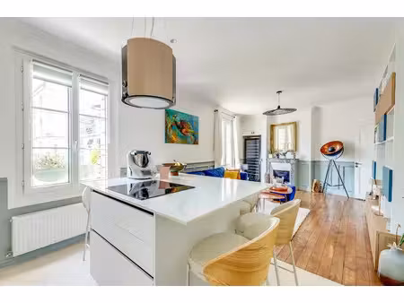 vente appartement 4 pièces 74 m² à saint-germain-en-laye (78100)  585 000 €