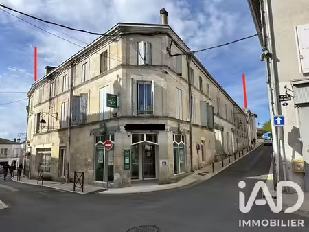 immeuble à montendre (17130)