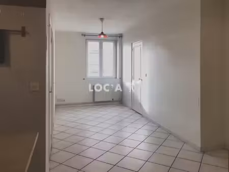 location appartement 3 pièces 40 m² à lyon 5 (69005)