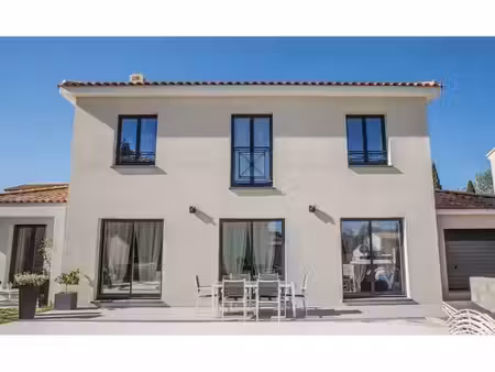 vente maison neuve 4 pièces 120 m² à cucuron (84160)  555 900 €