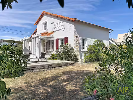le pouliguen elegante maison des années 40