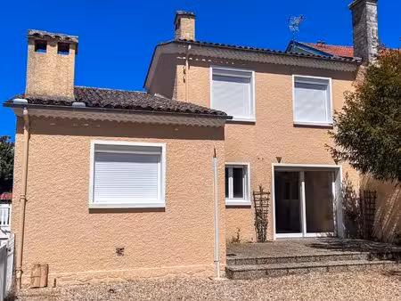 maison montpon hyper centre