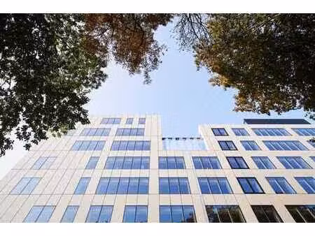 renovated offices to let