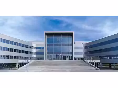 nice offices for rent on boulevard baudouin 1er