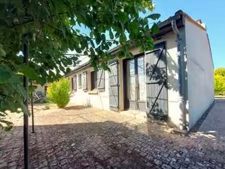 vente maison à saint-julien-de-concelles (44450) : à vendre / 92m² saint-julien-de-concell