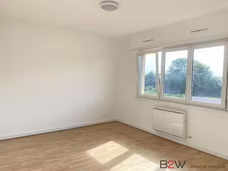 location appartement 3 pièces 70 m² à stutzheim-offenheim (67370)  950 €