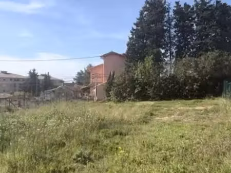vente terrain 445 m² à aix-en-provence (13090)  360 000 €