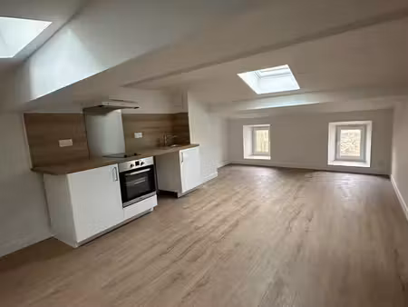 location appartement 2 pièces 25 m² à castelnaudary (11400)