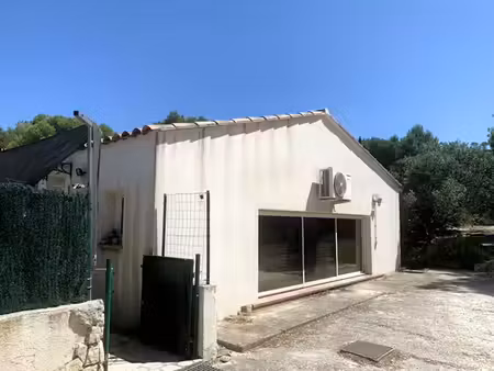 location maison 4 pièces 80.28 m² à martigues (13500)  1 350 €