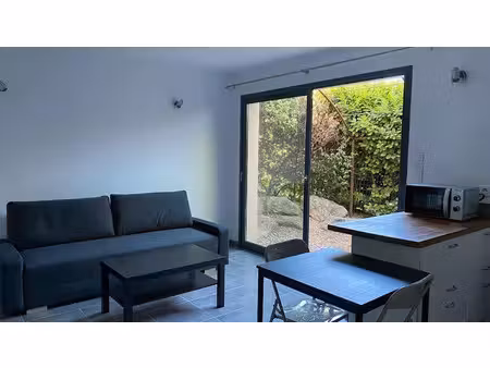location meublée appartement 2 pièces 30 m² à aix-en-provence (13090)  700 €