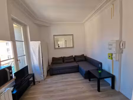 location meublée appartement 1 pièce 15 m² à nanterre (92000)  700 €