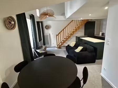 location appartement 4 pièces à blaye (33390)  820 €