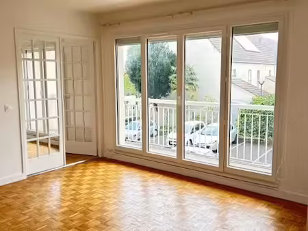 location appartement 2 pièces 42.36 m² à chatillon (92320)  1 050 €