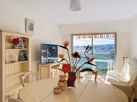 location meublée appartement 2 pièces 51.17 m² à nice (06000)  1 050 €