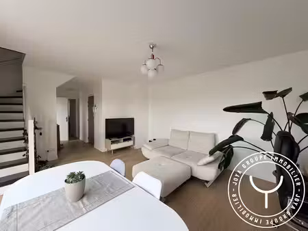 location meublée duplex 3 pièces 75.13 m² à vitry-sur-seine (94400)  1 400 €