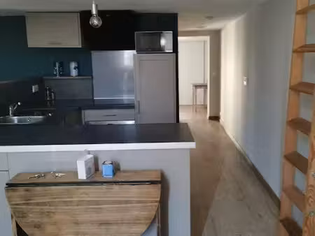 location meublée appartement 2 pièces 40 m² à bordeaux (33000)  850 €