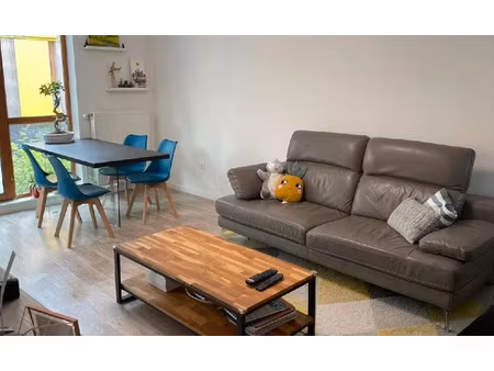 location appartement 3 pièces 66 m² à champs-sur-marne (77420)  1 250 €