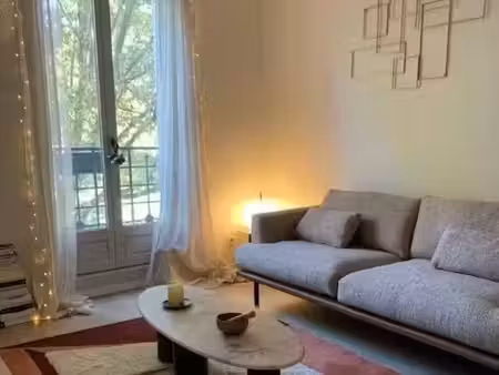 location meublée appartement 2 pièces 37 m² à paris 20ème (75020)  1 250 €