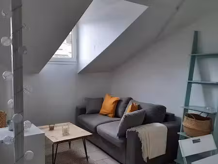 location meublée appartement 2 pièces 30 m² à villejuif (94800)  950 €