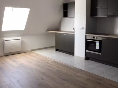 location appartement 3 pièces 78.85 m² à bonnelles (78830)  1 172 €