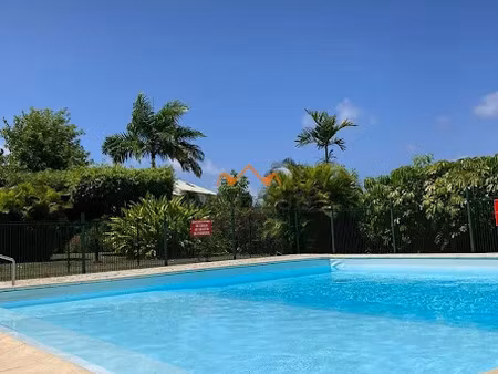 location meublée appartement 2 pièces 68 m² à le gosier (97190)  1 180 €