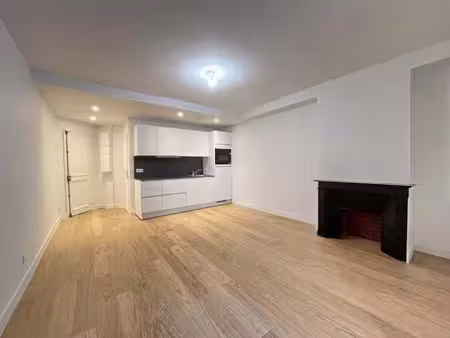 location appartement 2 pièces 38 m² à paris 10ème (75010)  1 625 €