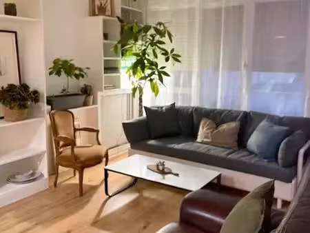 location meublée appartement 2 pièces 37 m² à paris 18ème (75018)  1 600 €