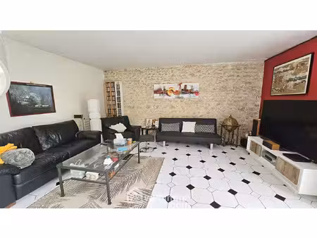 vente maison 6 pièces 105 m² milly-la-forêt (91490)