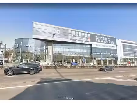 modern offices for rent from 400 m² up to 5.200 m²