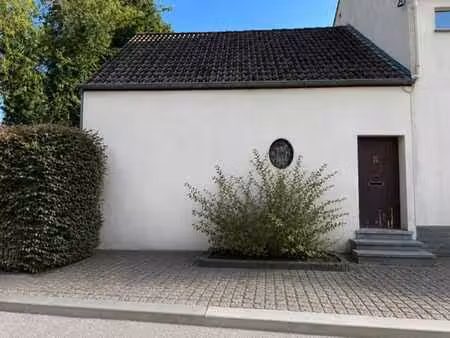 petite maison de charme à rénover