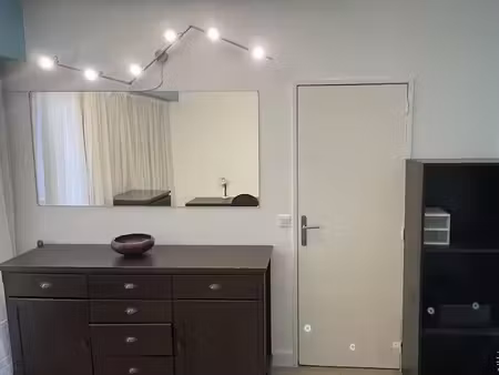 location meublée appartement 1 pièce 13 m² à massy (91300)  490 €