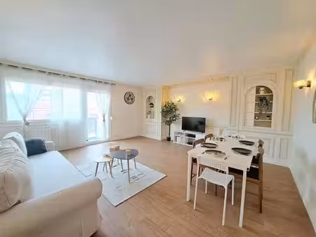 location meublée appartement 1 pièce 87 m² à tourcoing (59200)  500 €