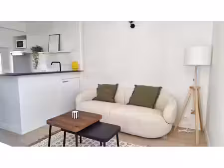 appartement t1 bis meublé - secteur unesco