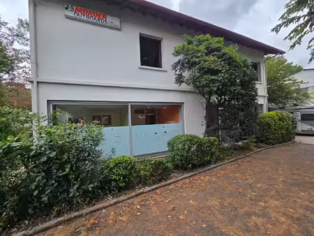 à louer ? local professionnel 108 m² ? anglet