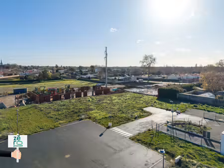 à luçon 20 parcelles à bâtir viabilisées libres de const