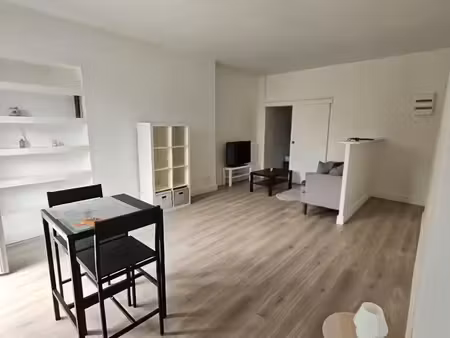 appartement 46m2 renové à neuf-hypercentre manosque -balcon - cave