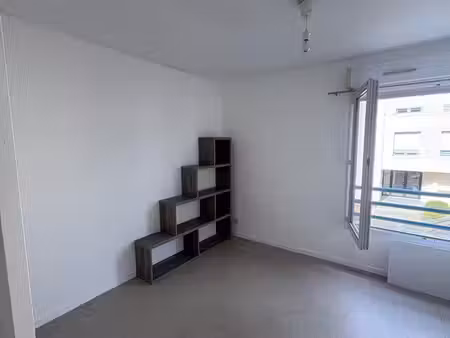 studio t1 idéalement placé angers