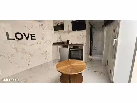studio meublé neuf - spécial étudiants