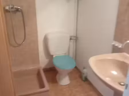 loue studio a fontaine
