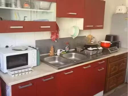 bel appartement au 1 et étage