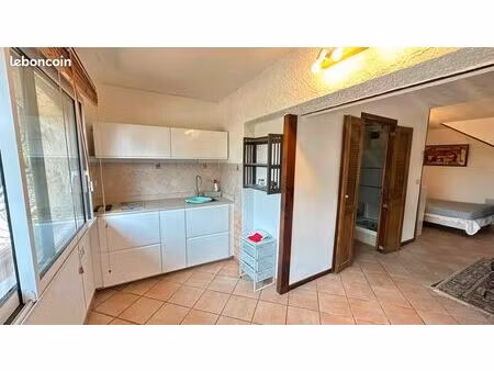 appartement 1 pièce 30 m²