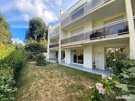 appartement 4 pièces 111 m²