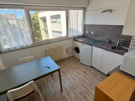 appartement meublé f1 bis