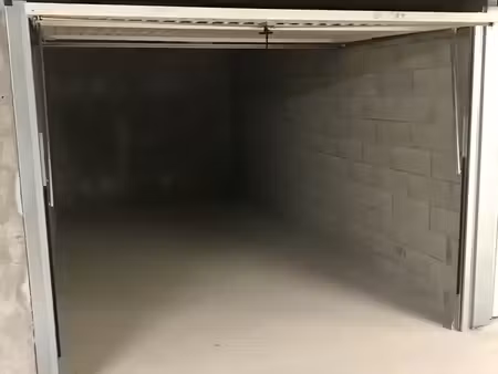 garage à louer