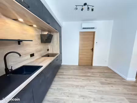 maison t3 et 80m2
