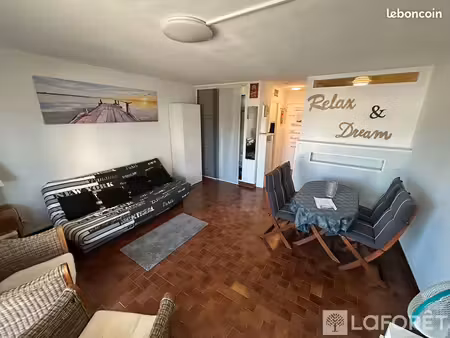 studio 1 pièce 26 m²