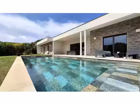 superbe villa contemporaine  plain-pied  piscine