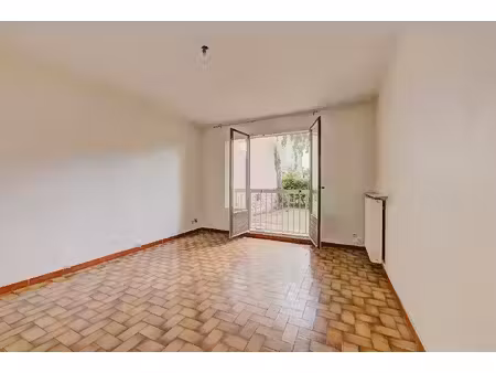 vente appartement 2 pièces  45.49m²  bry