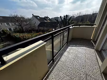 location appartement 2 pièces  33.51m²  carrières
