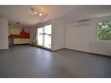 montpellier - t3 de 67m2 avec terrasse et parking